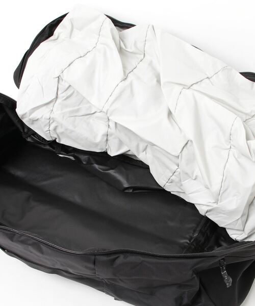 Matador(マタドール)の「MATADOR SEG45 Travel Pack マタドール セグ45 ダッフルパック(バックパック/リュック・メンズ・ブラック/ホワイト系1・FREE)」の6枚目の写真
