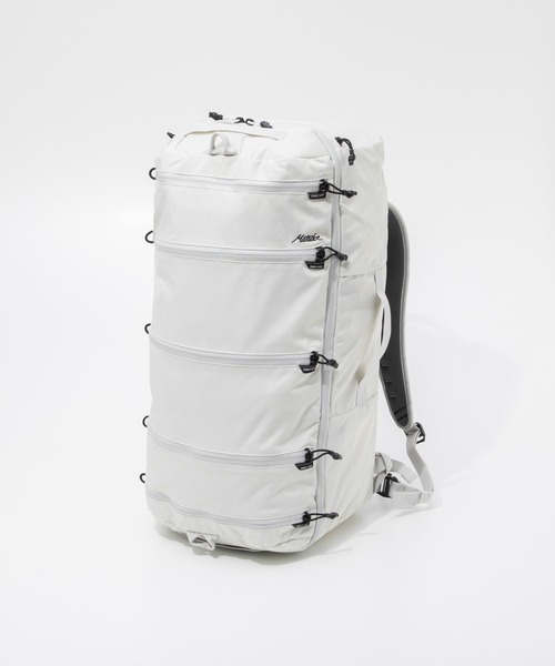 Matador(マタドール)の「MATADOR SEG45 Travel Pack マタドール セグ45 ダッフルパック(バックパック/リュック・メンズ・ブラック/ホワイト系1・FREE)」の2枚目の写真
