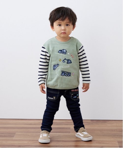 kladskap（クレードスコープ）の「車刺しゅう接結長袖Tシャツ（Tシャツ/カットソー・キッズ・ライトカーキ/レンガ・80ｃｍ/90cm/100cm/110cm/120cm/130cm）」の15枚目の写真