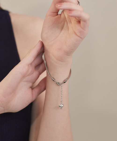 ciite' surgical stainless(シーテサージカルステンレス)の「【 金属アレルギー対応 】 2連スネークチェーンブレスレット サージカルステンレス(ブレスレット・レディース・シルバー/ゴールド・FREE)」の4枚目の写真
