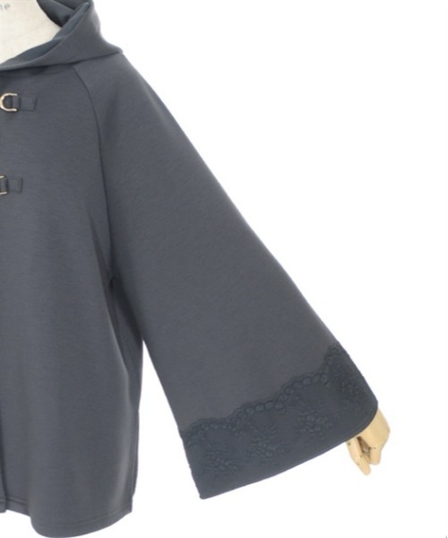 axes femme（アクシーズファム）の「ダンボールニットポンチョ（カーディガン/ボレロ・レディース・カーキ/チャコール/モカ・FREE）」の11枚目の写真