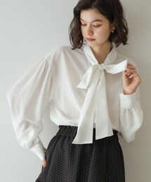 ◆《美人百花掲載》ボリュームボウタイブラウス【洗濯機洗い可】