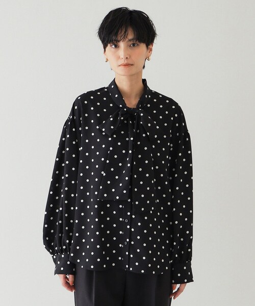 セール】《美人百花掲載》ボリュームボウタイブラウス【洗濯機洗い可