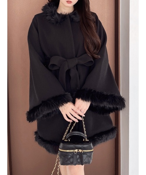 MIIA（ミーア）の「ノーカラーフレアスリーブコート（その他アウター・レディース・ブラック/オフホワイト/ベージュ・FREE）」の3枚目の写真