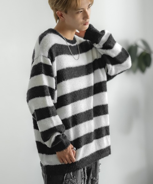 improves(インプローブス)の「無地&ボーダー柄 フェザーヤーン クルーネック ニット(ニット/セーター・メンズ・グレー/ブラック/ブラック×レッド/ベージュ/ブラック×グレー/ホワイト/ブラック×ホワイト・MEDIUM/LARGE)」の5枚目の写真