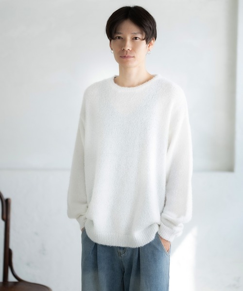 improves(インプローブス)の「無地&ボーダー柄 フェザーヤーン クルーネック ニット(ニット/セーター・メンズ・グレー/ブラック/ブラック×レッド/ベージュ/ブラック×グレー/ホワイト/ブラック×ホワイト・MEDIUM/LARGE)」の8枚目の写真