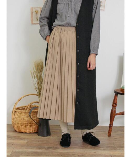 Samansa Mos2（サマンサ モスモス）の「【帯電防止】TR無地プリーツスカート（スカート・レディース・チャコールグレー/ベージュ/グリーン・F）」の9枚目の写真