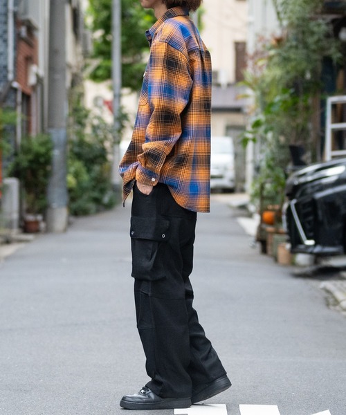 JOHN'S CLOSET(ジョンズクローゼット)の「【q】ヘビーネルチェックシャツ(シャツ/ブラウス・メンズ・グリーン系/オレンジ系/ブラック系/ブルー系/イエロー系・MEDIUM/LARGE/X-LARGE)」の15枚目の写真