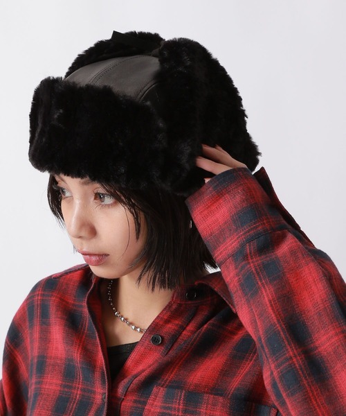 PAGEBOY(ページボーイ)の「ヴィンテージフライトキャップ(キャップ・レディース・ブラック/ブラウン・FREE)」の4枚目の写真