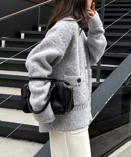 fredy emue（フレディエミュ）の「ふわふわ配色ミディ丈カーディガン（カーディガン/ボレロ・レディース・サックスブルー/アイボリー/グレー・38）」の13枚目の写真