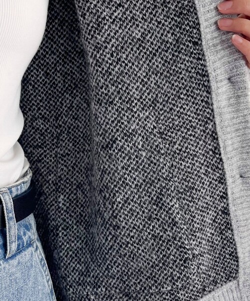 fredy emue（フレディエミュ）の「ふわふわ配色ミディ丈カーディガン（カーディガン/ボレロ・レディース・サックスブルー/アイボリー/グレー・38）」の18枚目の写真