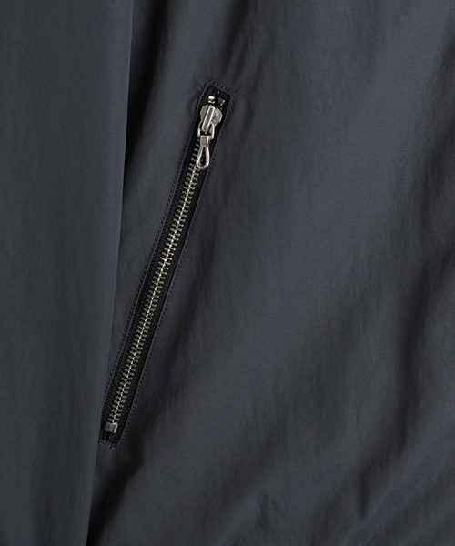 URU（ウル）の「URU / ウル : NYLON FLEECE - ZIP UP BLOUSON : 24FNF01[COR]（ブルゾン・メンズ・グレー系その他・2）」の9枚目の写真