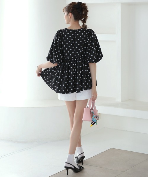 MERAKI（メラキ）の「ドットパフスリーブペプラムブラウス（シャツ/ブラウス・レディース・ブラック/ホワイト・FREE）」の3枚目の写真