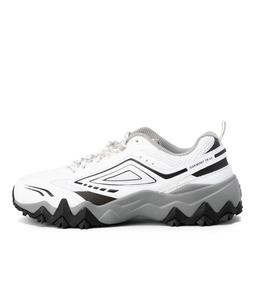 FILA（フィラ）の「OAKMONT TR v3（スニーカー・レディース・ホワイト×グレー/ホワイト系その他・25.0cm/24.0cm/29.0cm/28.0cm/27.0cm/26.0cm/23.0cm）」の5枚目の写真