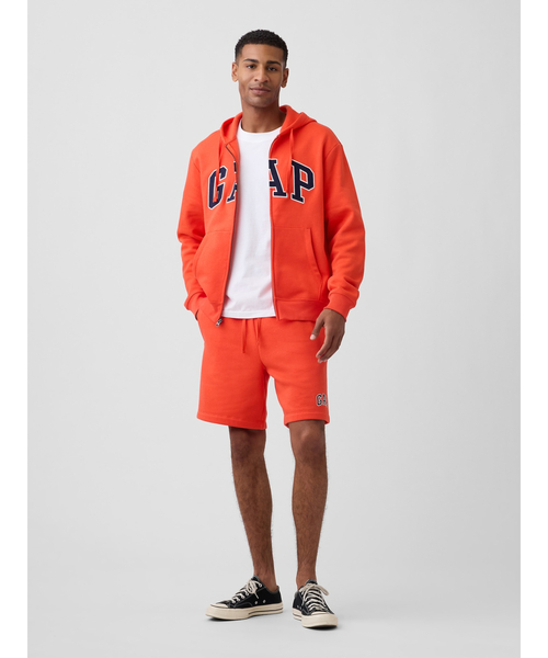 GAP（ギャップ）の「リラックス GAPロゴ ジップアップパーカー(ユニセックス)（パーカー・メンズ・ホワイト系その他/イエロー/レッド/ベージュ/レッド系その他/グリーン/ブラウン/グリーン系その他/ワイン/ベージュ系その他・S/XS/XL/L/M）」の17枚目の写真