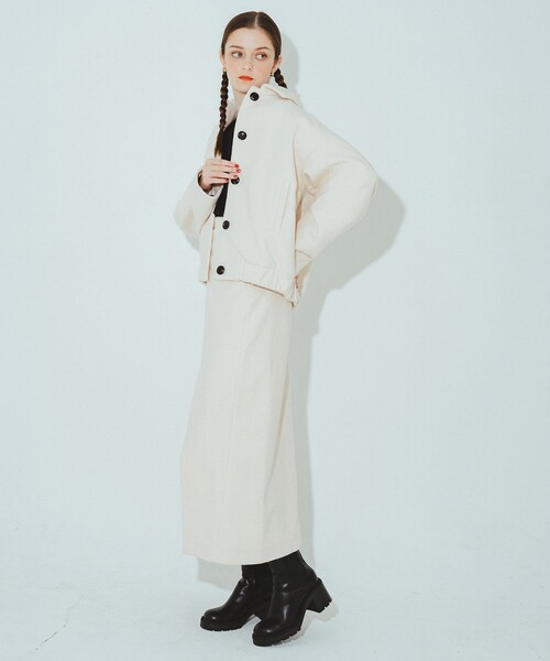 STUDIOUS（ステュディオス）の「【PINUE/ピヌエ】ブークレブルゾン（その他アウター・レディース・アイボリー/ブラック・FREE）」の4枚目の写真