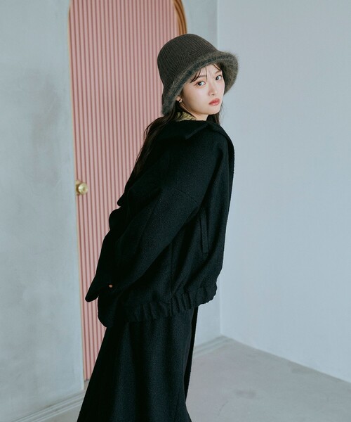 STUDIOUS（ステュディオス）の「【PINUE/ピヌエ】ブークレブルゾン（その他アウター・レディース・アイボリー/ブラック・FREE）」の18枚目の写真