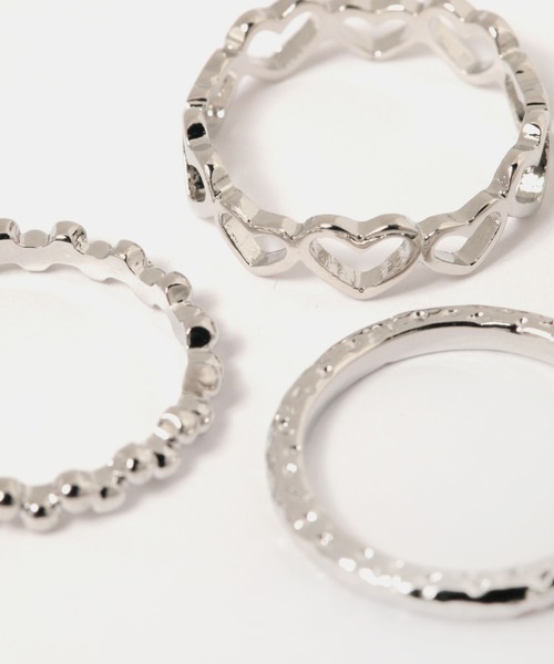 FOREVER 21(フォーエバー トゥエンティーワン)の「アソート3セットリング(リング・レディース・ゴールド/シルバー・FREE)」の3枚目の写真