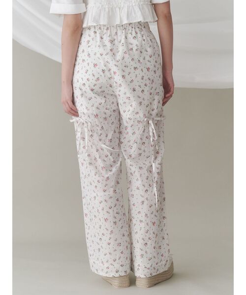 merry jenny(メリージェニー)の「patternリボンイージーパンツ(スラックス・レディース・ブラック/ブルー/オフホワイト・FREE)」の8枚目の写真