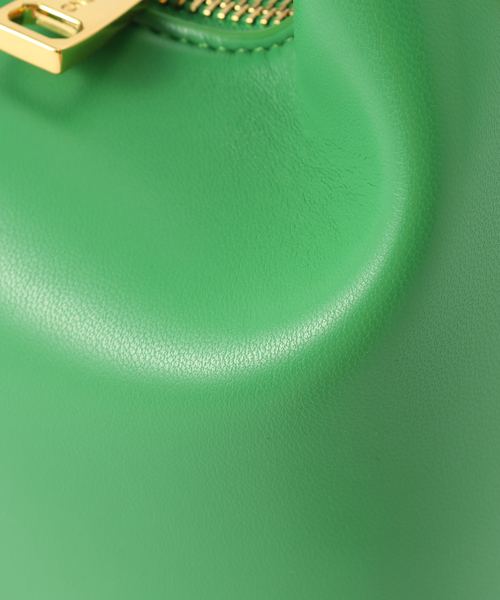 B.C STOCK（ベーセーストック）の「SINBONO/シンボノ Vienna Top Handle Crossbody Bag（ショルダーバッグ・レディース・ブラウン/チョコ/グリーン/ライトグリーン/サックスブルー/ラベンダー/レッド/ピンク系その他/イエロー系その他/シルバー/チャコールグレー/ホワイト系その他/ベージュ・FREE）」の16枚目の写真