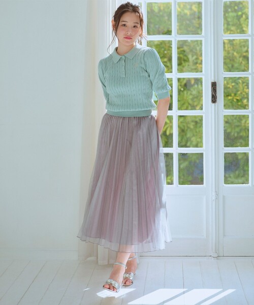 Feroux(フェルゥ)の「シャイニープリーツスカート(スカート・レディース・スカイブルー系/ダークブラウン系/ベージュ系・2/1)」の7枚目の写真