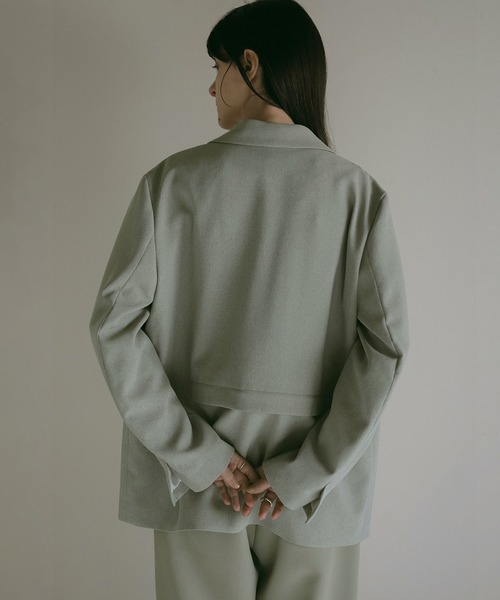 MANOF(マノフ)の「2WAY ZIP JACKET(テーラードジャケット・レディース・グリーン系その他/チャコールグレー・S/M)」の13枚目の写真