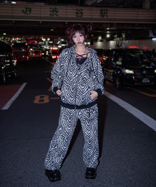 REFLEM/レフレム』アニマルクロス刺繍ZIPパーカー/ジップアップ