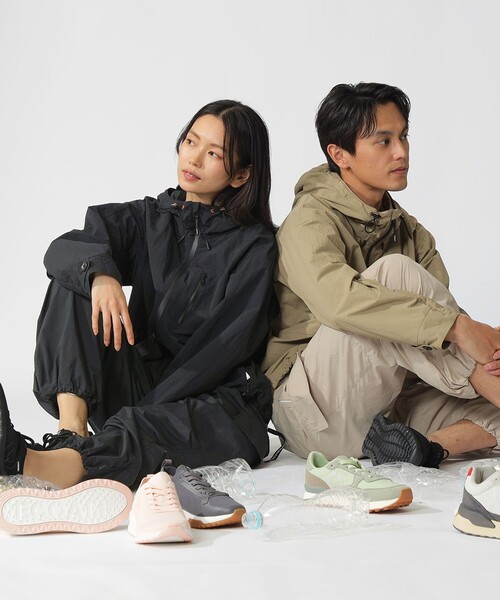 ECOALF(エコアルフ)の「ACT ナイロンリップ パーカー UNISEX 【日本限定】(マウンテンパーカー・レディース・グリーン系その他3/ブラック・S/M)」の4枚目の写真