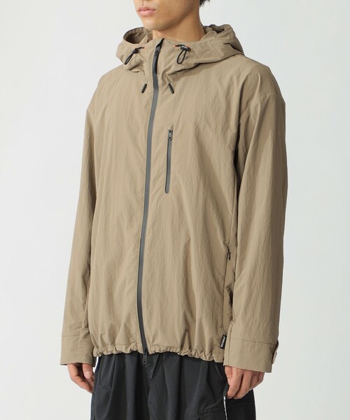 ECOALF(エコアルフ)の「ACT ナイロンリップ パーカー UNISEX 【日本限定】(マウンテンパーカー・レディース・グリーン系その他3/ブラック・S/M)」の10枚目の写真