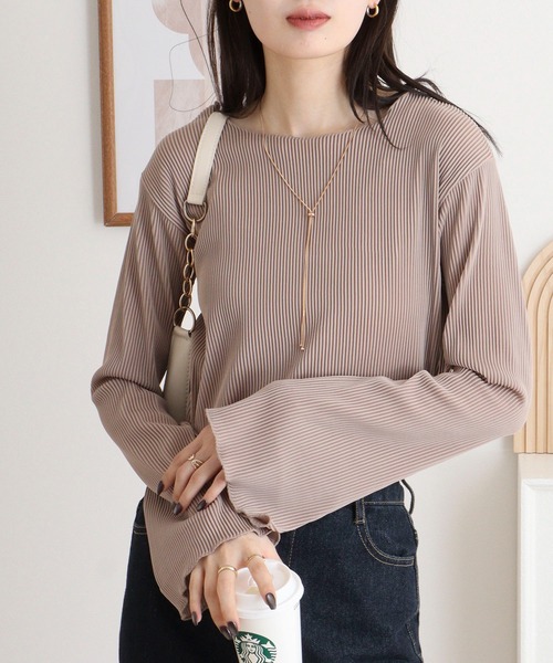 atONE(アットワン)の「カットフレア袖プリーツメロープルオーバー(Tシャツ/カットソー・レディース・グリーン/アイボリー/グレー系その他/ブラック/ブルー・F)」の13枚目の写真