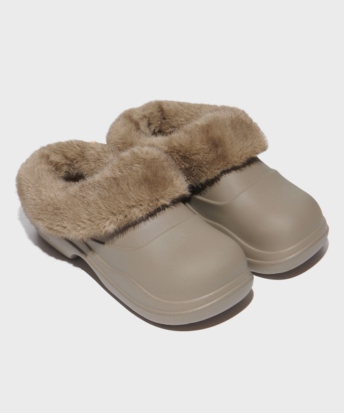 ROCKFISH WEATHERWEAR(ロックフィッシュウェザーウェア)の「HAYDEN FUR COLLAR GLOG(サンダル・レディース・グリーン/ホワイト/ブルー/モカ/ピンク/イエロー/ブラック・23.0cm/25.0cm/24.0cm)」の11枚目の写真