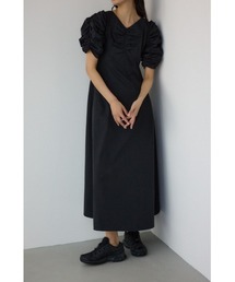 PLUS（プラス）の「【PLUS】ギャザースリーブフレアロングドレス（ワンピース）」