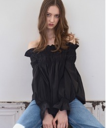 Ruffled Ribbon Off-Shoulder Blouse ラッフルリボンオフショルダーブラウス