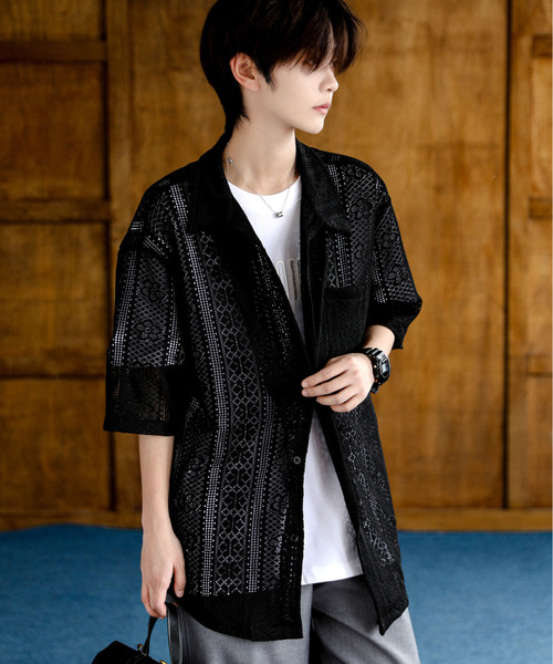 neos(ネオス)の「【neos】ルーズシルエット 総柄 メッシュ レース ハーフスリーブ シャツ(シャツ/ブラウス・メンズ・ブラック/ホワイト・X-LARGE/LARGE/MEDIUM)」の2枚目の写真