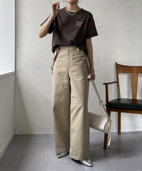 DouDou（ドゥドゥ）の「【WEB限定】ロゴブローチ風TEE（Tシャツ/カットソー・レディース・オフホワイト/ブラウン/ブラック・FREE）」の20枚目の写真