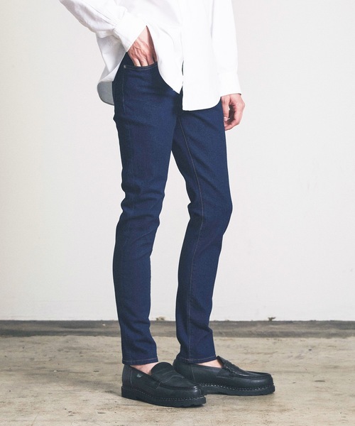 Magine（マージン）の「テーパードスキニーデニムパンツ（デニムパンツ・メンズ・ブラック/ワンウォッシュ・マルチサイズ）」の5枚目の写真