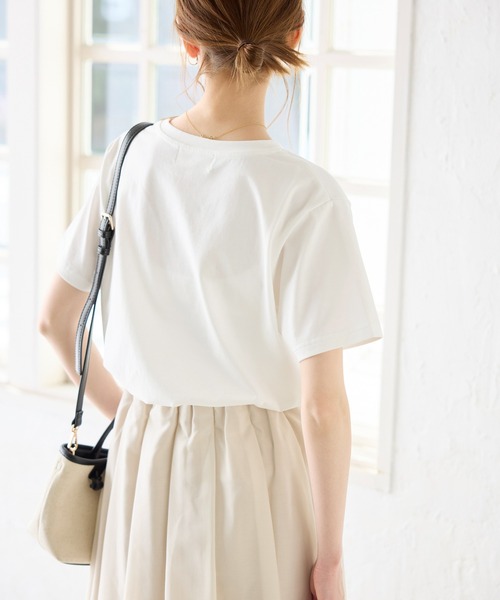 ROPE' PICNIC(ロペピクニック)の「【UVカット・洗濯機OK・接触冷感】RENUアソートフォトTシャツ/リンクコーデ・新色追加(Tシャツ/カットソー・レディース・ブラック/ホワイト/ホワイト系その他2/ホワイト系その他4/ブラック系その他・38)」の22枚目の写真