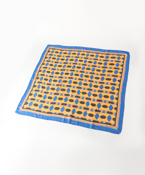 SUBLIME(サブライム)の「【SUBLiME/サブライム】 PATTERN BIG SCARF / パターンビックスカーフ(バンダナ/スカーフ・メンズ・ネイビー/ベージュ/イエロー/ブルー系その他/ブラウン・FREE)」の6枚目の写真