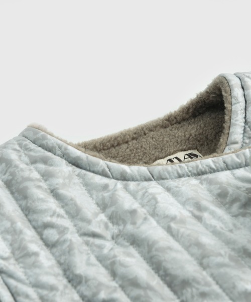 JNBY(ジェーエヌビーワイ)の「HOME Reversible Cozy Boa Vest / ボアベスト(ベスト・レディース・ベージュ・40/38/36)」の17枚目の写真