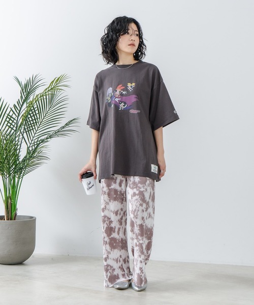DISCUS(ディスカス)の「【DISCUS/ディスカス】THE POWERPUFF GIRLS/パワーパフ ガールズ プリントTシャツ(Tシャツ/カットソー・レディース・ホワイト系その他2/ブラック系その他/ブラック系その他2/ホワイト系その他・MEDIUM/LARGE)」の11枚目の写真