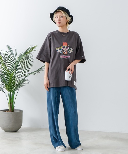 DISCUS(ディスカス)の「【DISCUS/ディスカス】THE POWERPUFF GIRLS/パワーパフ ガールズ プリントTシャツ(Tシャツ/カットソー・レディース・ホワイト系その他2/ブラック系その他/ブラック系その他2/ホワイト系その他・MEDIUM/LARGE)」の6枚目の写真