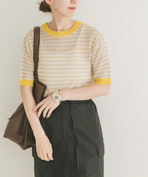 ITEMS URBANRESEARCH（アイテムズ アーバンリサーチ）の「シアーボーダー半袖ニット（ニット/セーター・レディース・ブラウン/イエロー/ネイビー・FREE）」の8枚目の写真