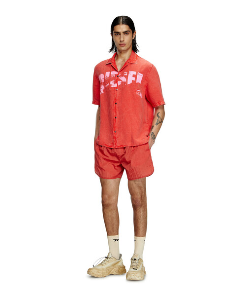 DIESEL（ディーゼル）の「メンズ 半袖シャツ CHARLES-D-POP（シャツ/ブラウス・メンズ・ブラック/レッド・MEDIUM/X-LARGE/LARGE/XX-LARGE/SMALL）」の4枚目の写真