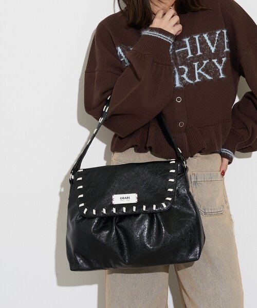 GRAIN（グレイン）の「【GRAIN/グレイン】ヴィンテージステッチボストンバッグ（ボストンバッグ・レディース・レッド/ブラウン/ネイビー/ブラック・FREE）」の6枚目の写真