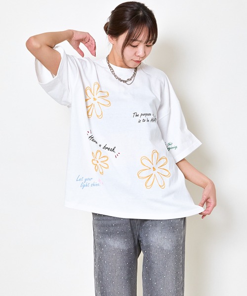 セール】チェーン刺繍落書きTシャツ（Tシャツ/カットソー