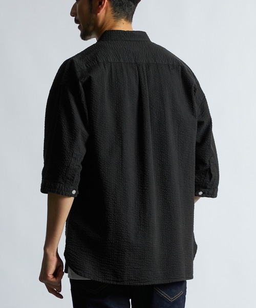 LANVIN en Bleu(ランバンオンブルー)の「シアサッカーストライプ 製品染め 5分袖シャツ(シャツ/ブラウス・メンズ・ブラック/ホワイト/ネイビー・46/48/50/52)」の11枚目の写真