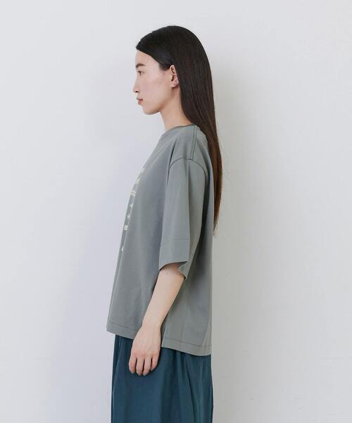 conges payes ADIEU TRISTESSE（コンジェ ペイエ アデュートリステス）の「文房具プリントTシャツ（Tシャツ/カットソー・レディース・キナリ/ベージュ/ブルーグレー・FREE）」の16枚目の写真