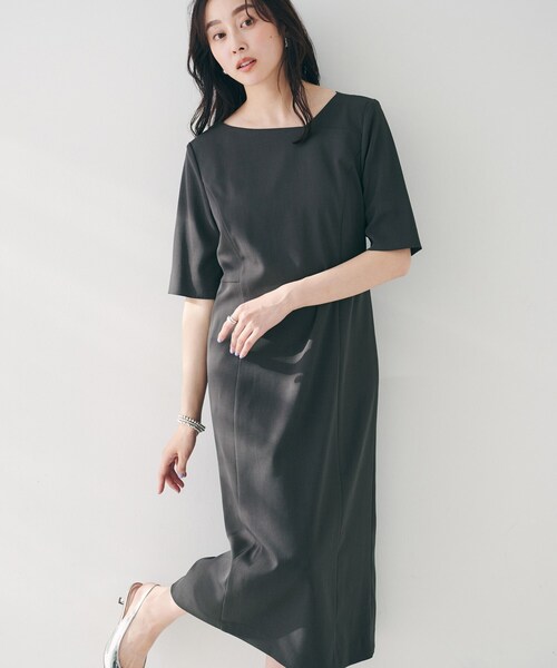 UNTITLED(アンタイトル)の「【きれいめ/上品/夏ワンピ】アシメネックワンピース(ワンピース・レディース・アイボリー/チャコールグレー・00/01/02/03/04/42/44/46/48/50)」の2枚目の写真