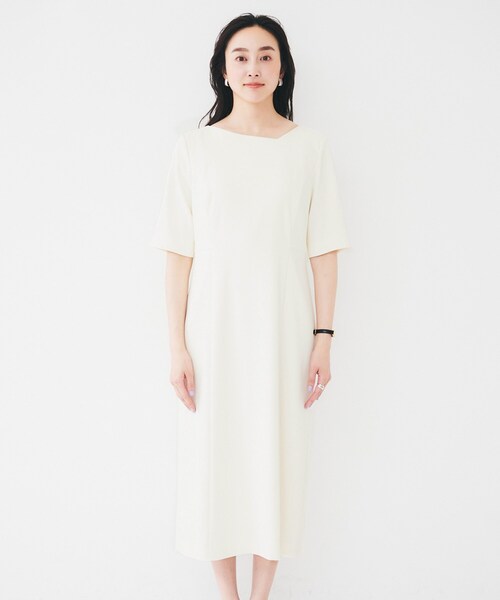 UNTITLED(アンタイトル)の「【きれいめ/上品/夏ワンピ】アシメネックワンピース(ワンピース・レディース・アイボリー/チャコールグレー・00/01/02/03/04/42/44/46/48/50)」の6枚目の写真