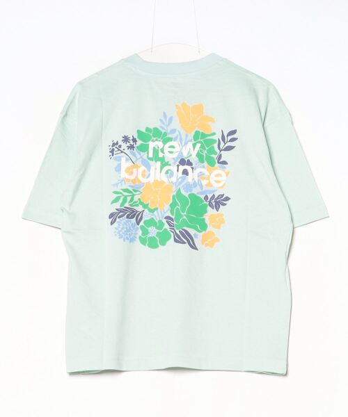 NEW BALANCE(ニューバランス)の「ニューバランス New Balance ショートスリーブTシャツ_フラワー オーバーサイズド(Tシャツ/カットソー・レディース・ブラック/ライトグリーン/ホワイト・S/M/L/XL)」の5枚目の写真